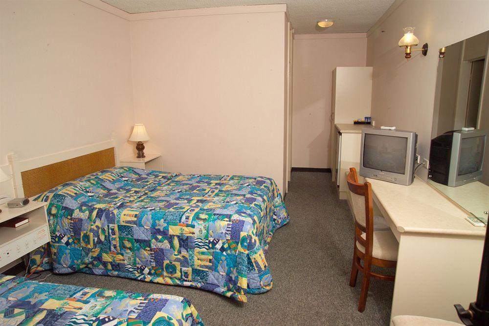 Econo Lodge Dockside Glenelg Adelaide Exterior foto